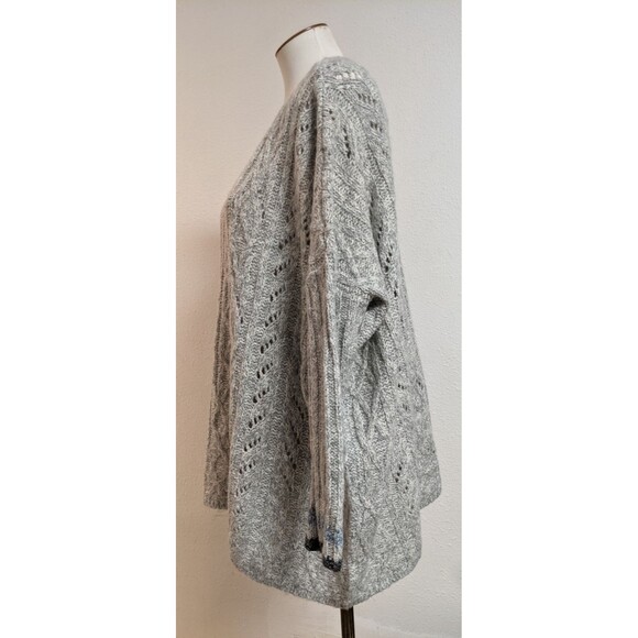 Women's Cabi # 3848 Horizon Pullover Gray V-Neck Oversized Chunky Knit Sweater S - Picture 5 of 12